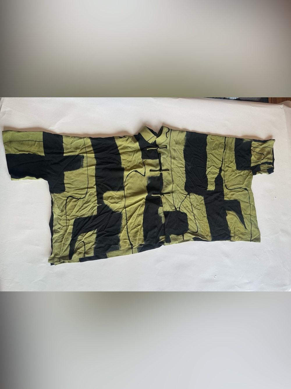 EGO 100% silk short sleeve/ Wearable Art